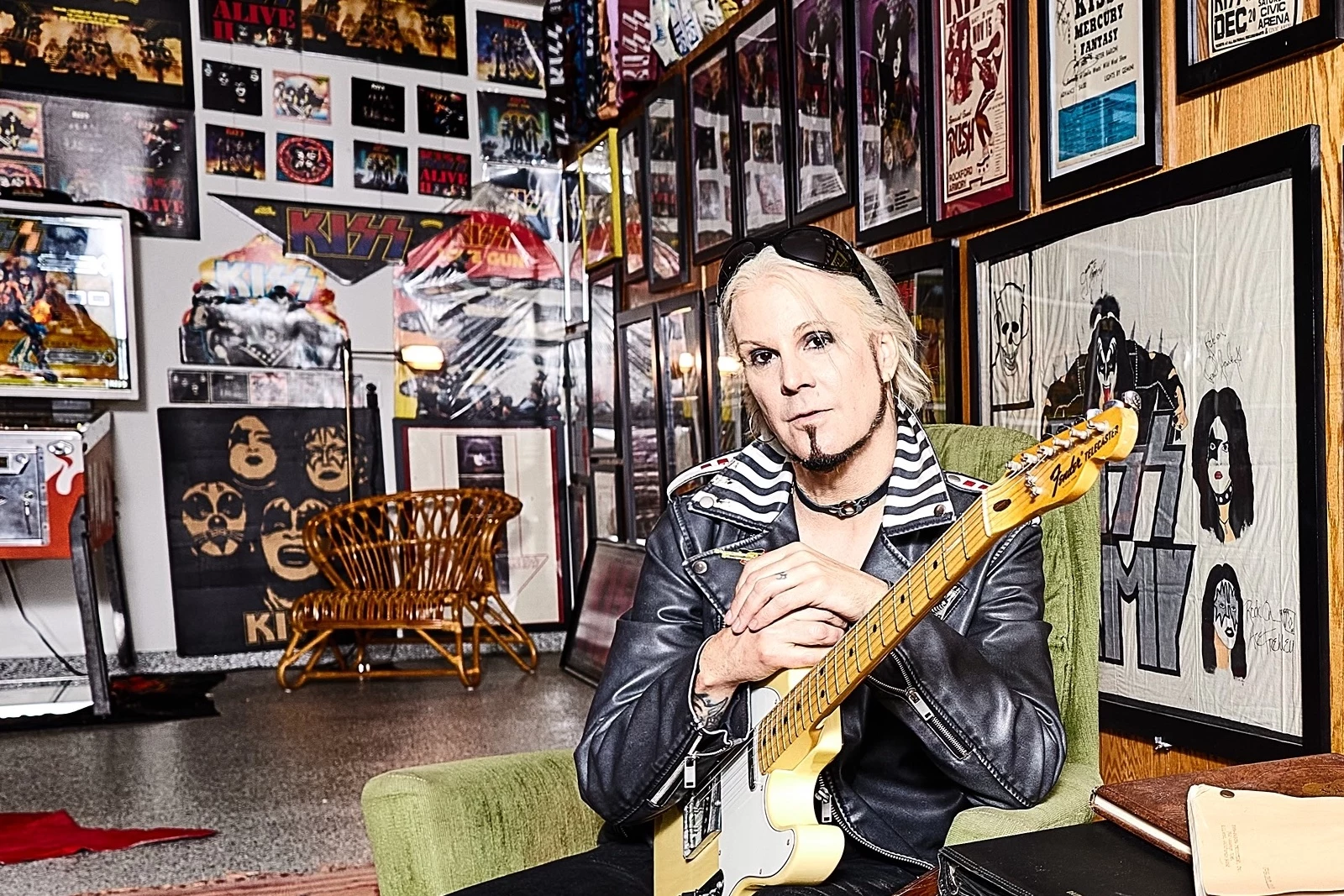 John 5 Dives Into New Album, Reflects on Motley Crue in Vegas