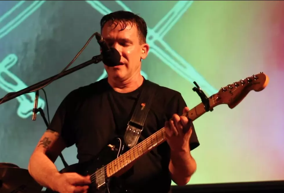 xiu xiu performs in italy