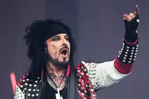 Nikki Sixx Addresses Motley Crue’s Use of Backing Tracks Live