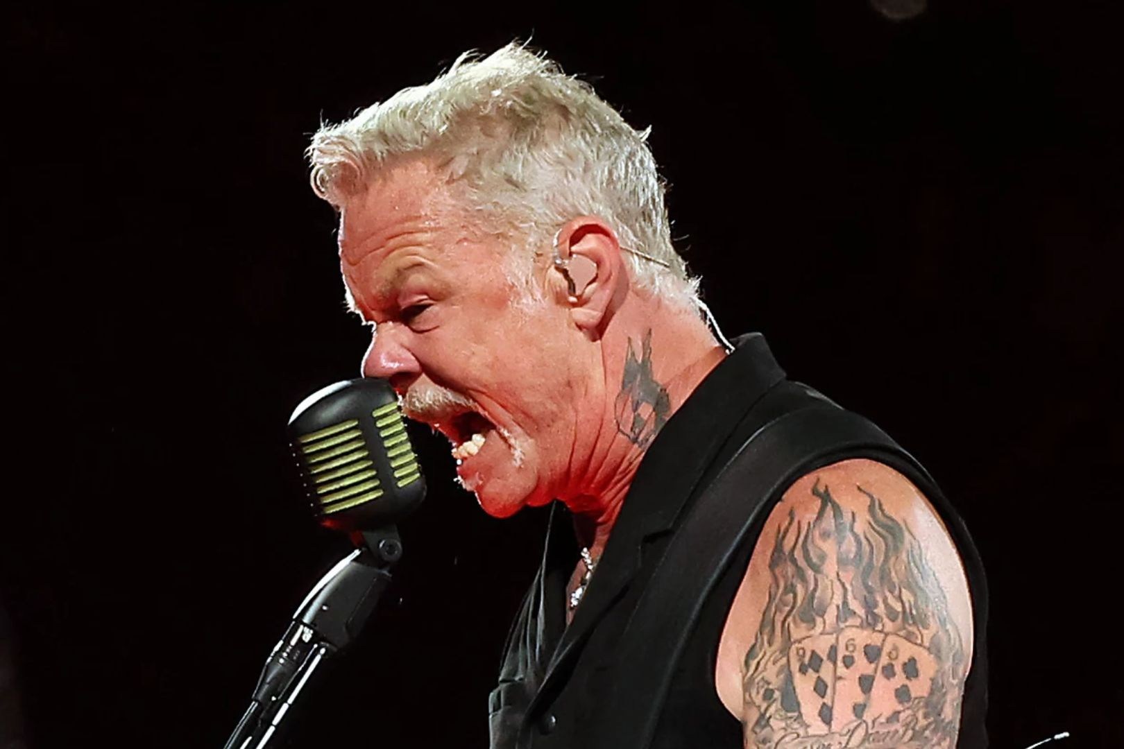 James Hetfield Calls Out ‘Other Entertainers’ With an Agenda