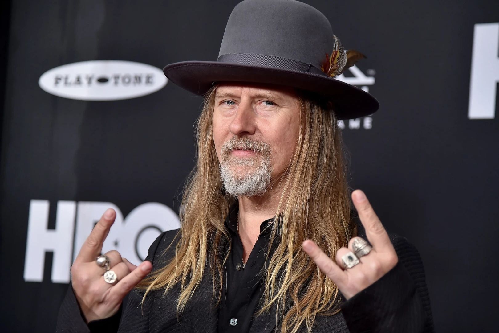 Alice in Chains’ Jerry Cantrell Posts Photo of New Haircut