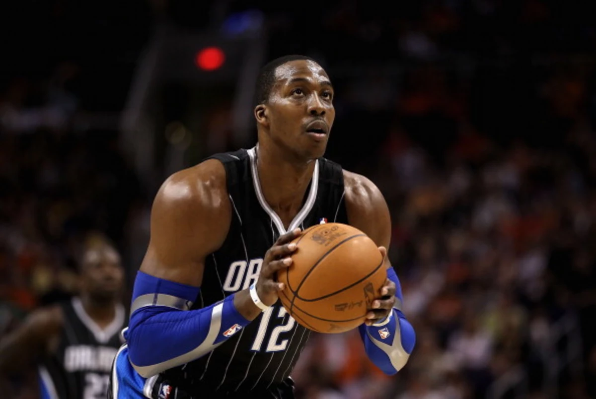 Dwight Howard Named NBA Defensive Player Of The Year