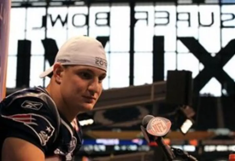 Gronkowski Still Listed as &#8220;Day To Day&#8221; for Super Bowl