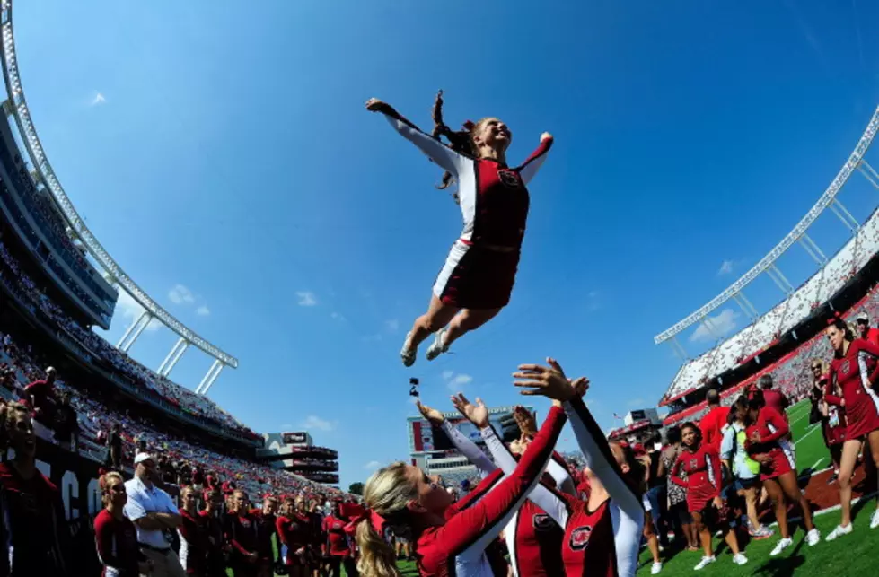 New Handspring World Record Set By Texas High School Cheerleader &#8211; VIDEO