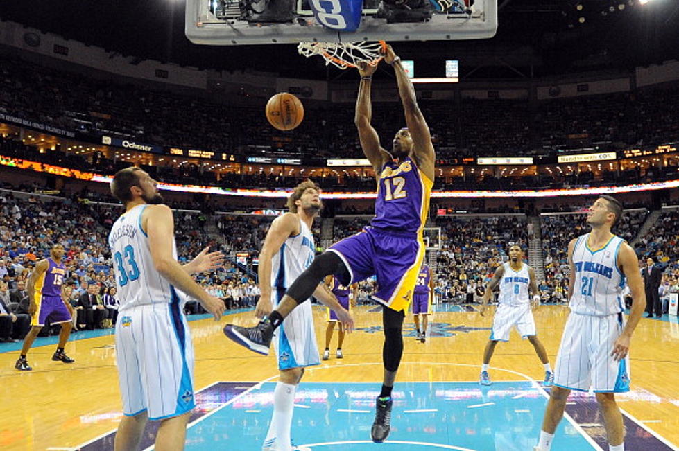 Hornets Completely Collapse, Lose To Lakers