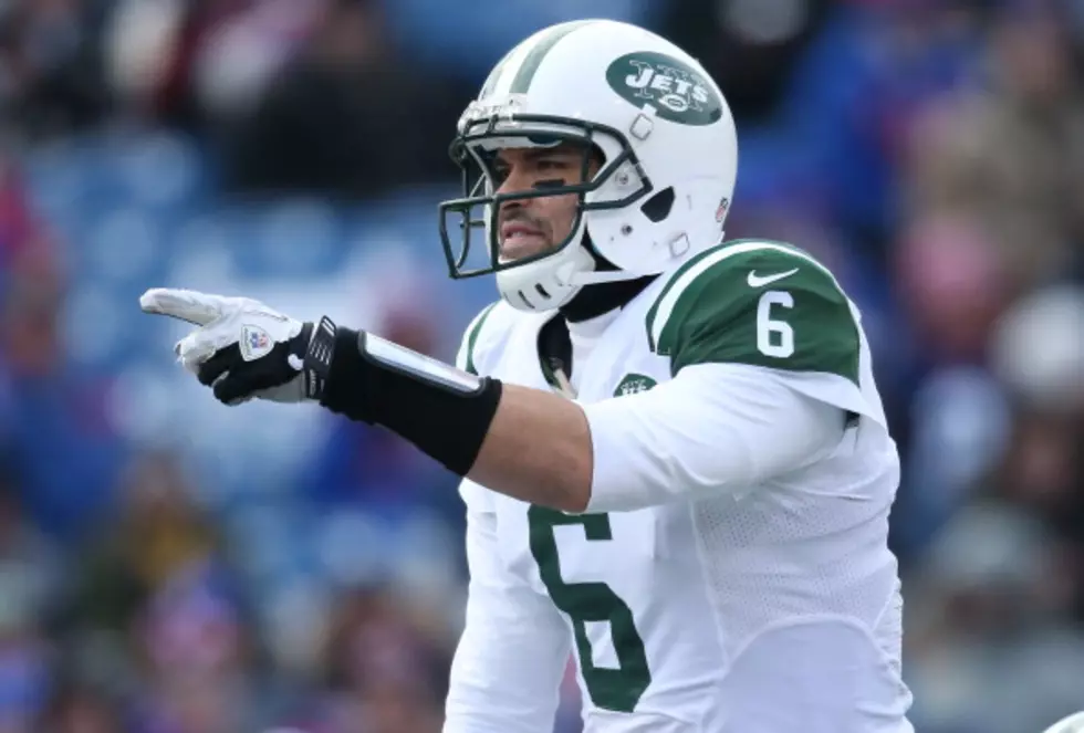 Jets’ Mark Sanchez Latest Battle For Starting QB Spot