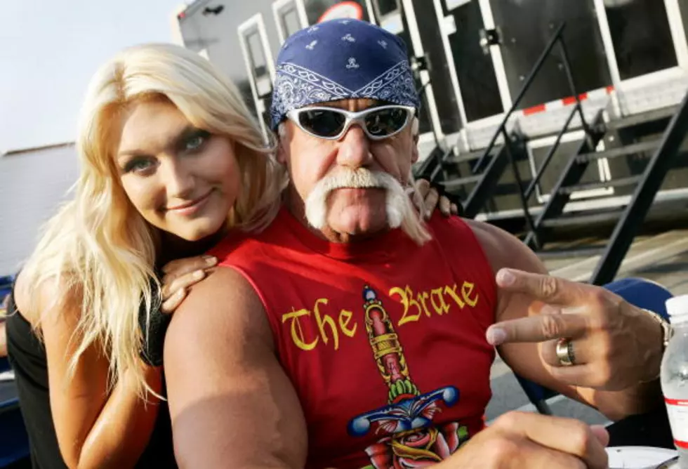 Hulk Hogan’s Daughter Engaged To Dallas Cowboy