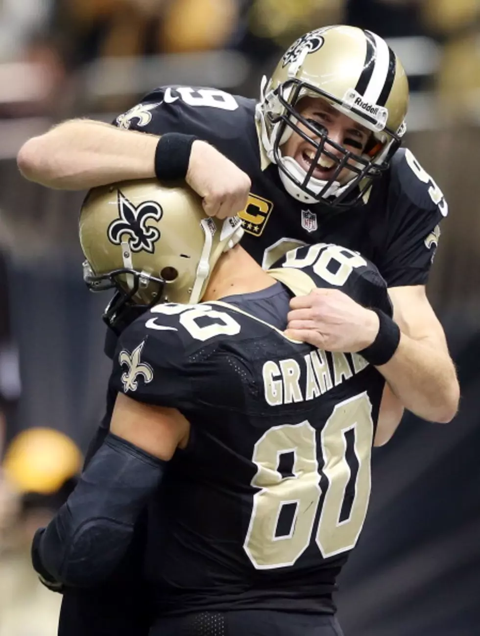 Saints Blowout Buccaneers, Will Play At Eagles In Wild Card Round