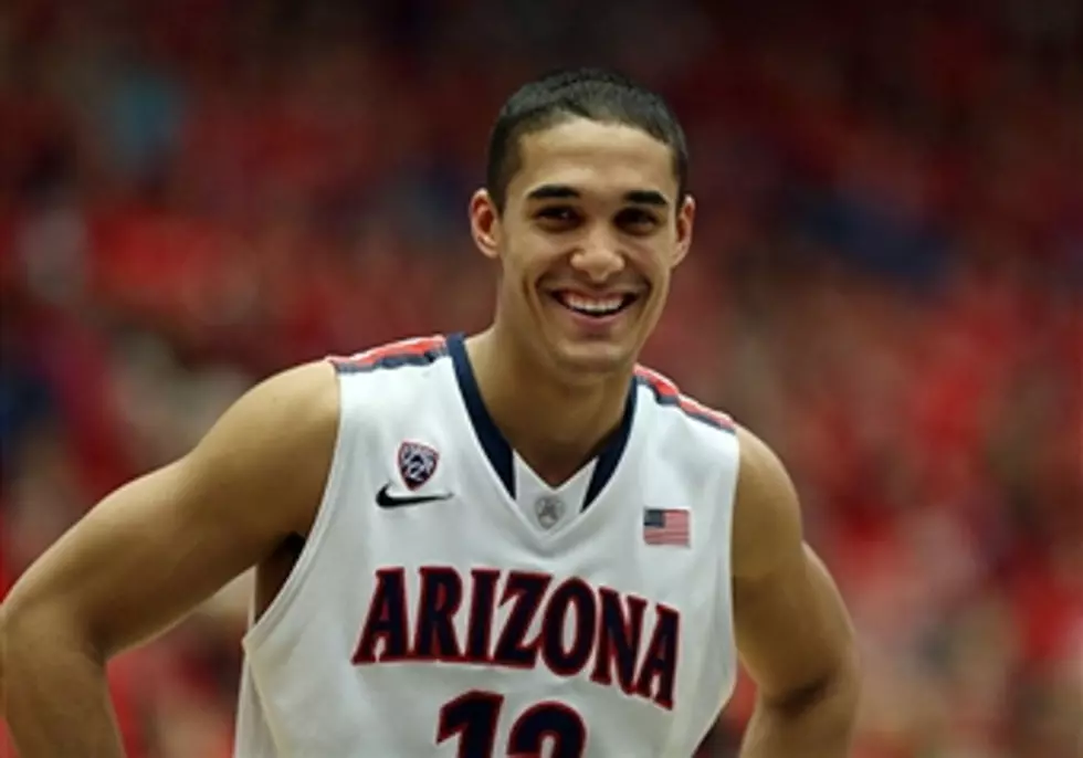 ‘Zona and ‘Cuse Remain 1-2 in AP College Basketball Poll