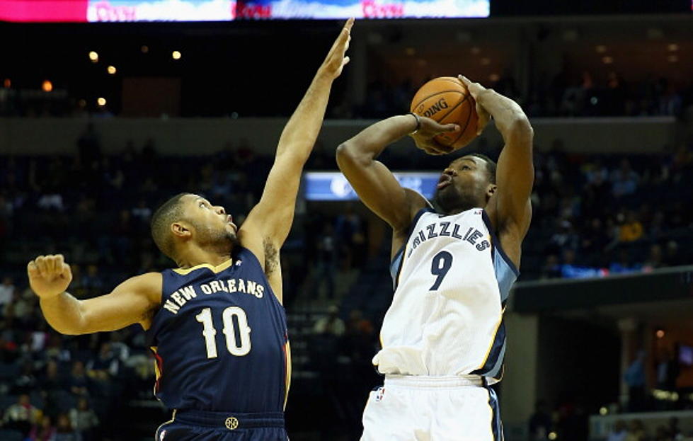Pelicans Blow Lead, Lose Tight Game To Grizzlies
