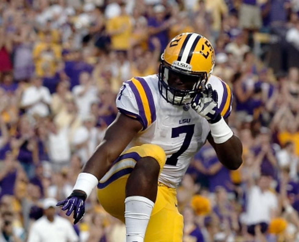 LSU RB Leonard Fournette Gives Heisman Pose In Game [Video]