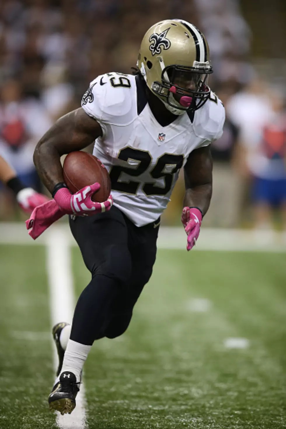 Khiry Robinson OUT For Sunday&#8217;s Game, Full Saints Injury Report