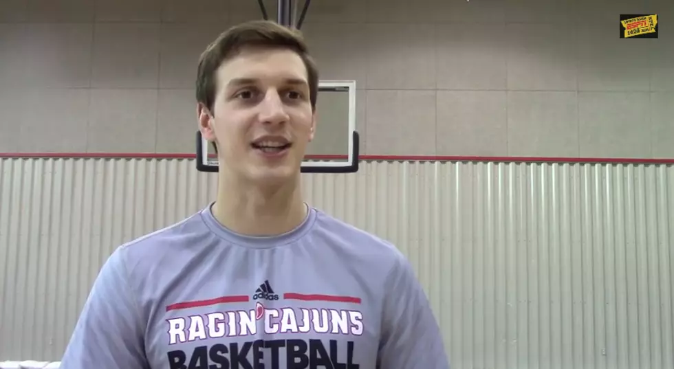 Ragin&#8217; Cajun Basketball One On One With Steven Wronkoski [Video]