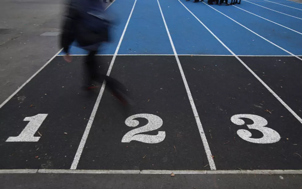 95-Year Old Man Sets New World Record In 200 Meters – VIDEO