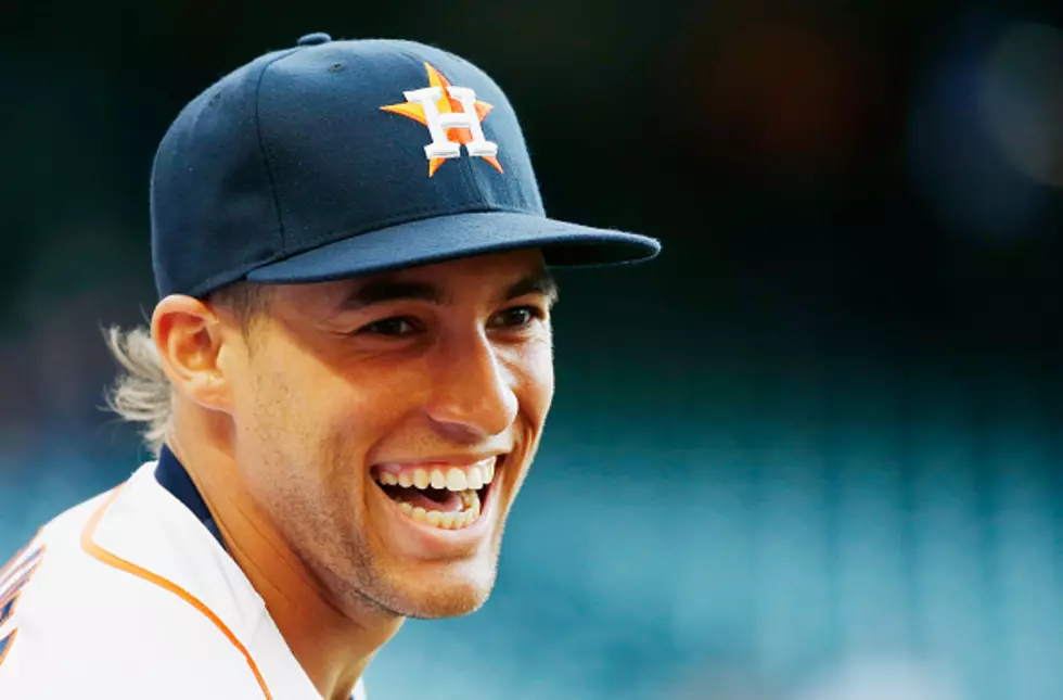 George Springer Makes Another Fantastic Catch &#8211; VIDEO