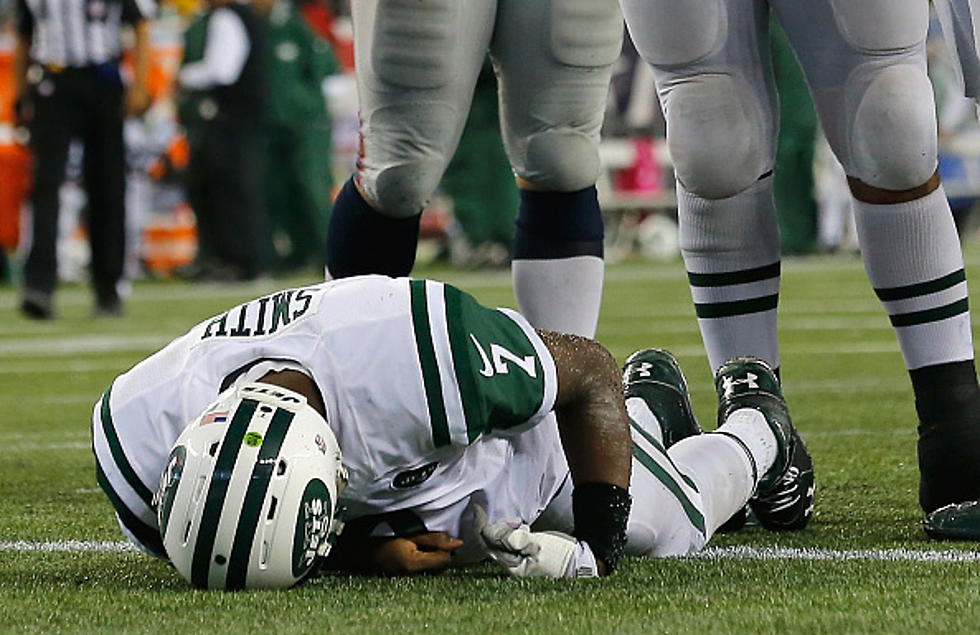 Jets QB Geno Smith Out 6-10 Weeks With Broken Jaw From Teammate Suckerpunch