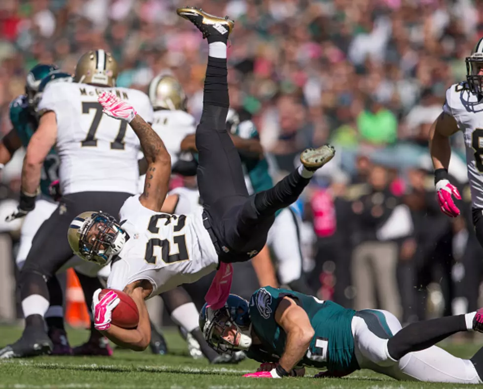 Eagles Embarrass Struggling Saints In Philly