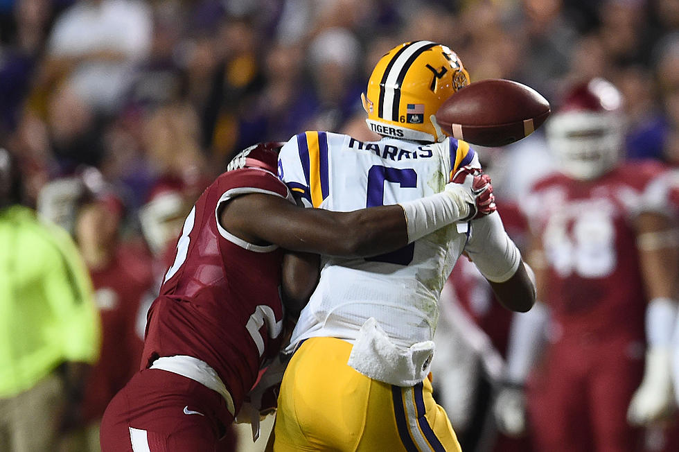 LSU Falls To Arkansas, 31-14