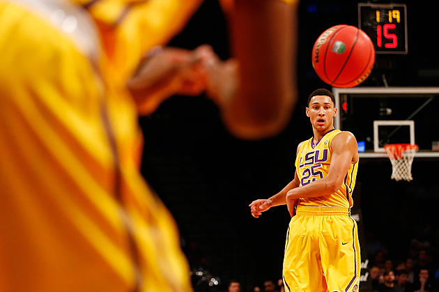 LSU Hits Road To Face Charleston &#8211; Game Preview