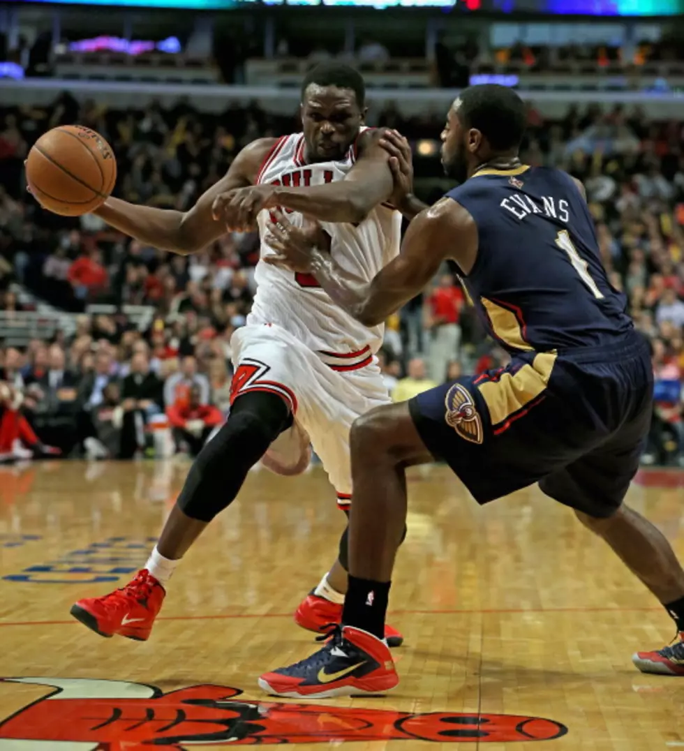 Pelicans Fall To Bulls In Hard Fought Battle