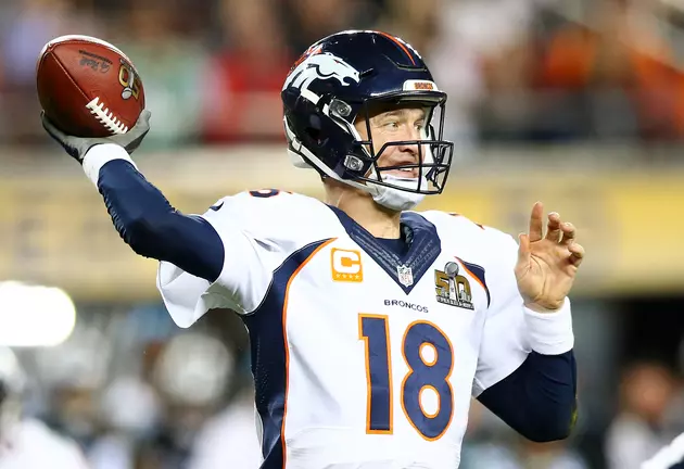 Peyton Manning Gives First Kiss Following Super Bowl 50 To Papa John &#8211; VIDEO