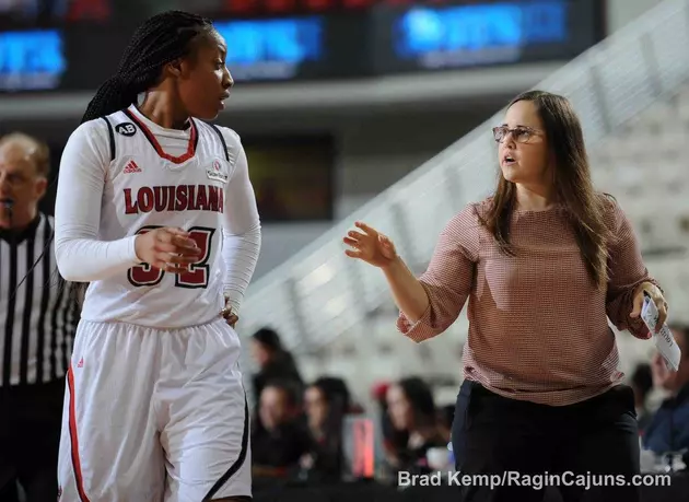 Fields Fuels Ragin&#8217; Cajuns Rivalry Victory Over ULM