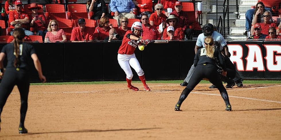 UL Softball Splits Doubleheader With Baylor