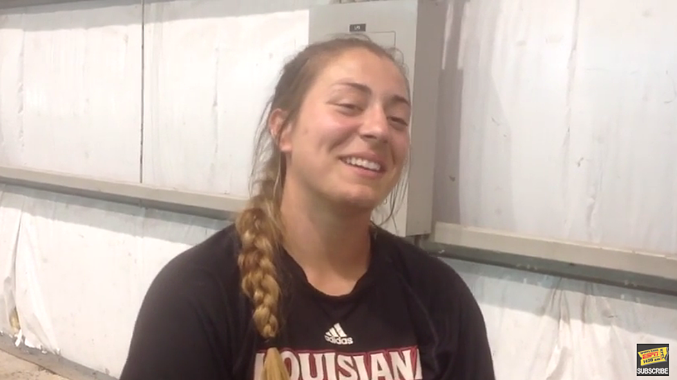 Ragin’ Cajun C Lexie Elkins Plays Word Association [Video]