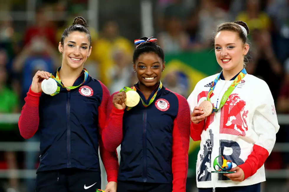 Biles, Raisman Finish 1-2 in Floor Excercise