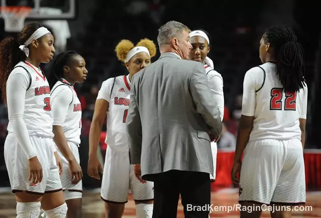 Cajuns Go Ice Cold From The Floor In San Marcos