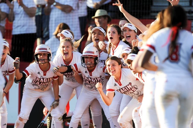 UL Softball Doesn&#8217;t Move In Latest Poll