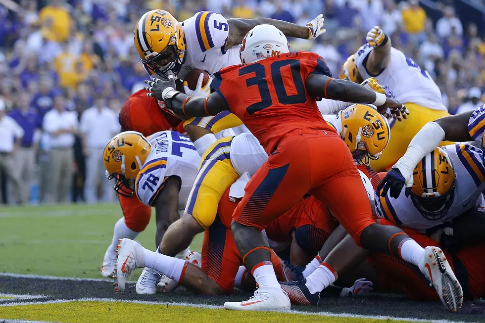 LSU Holds On To Defeat Syracuse, 35-26