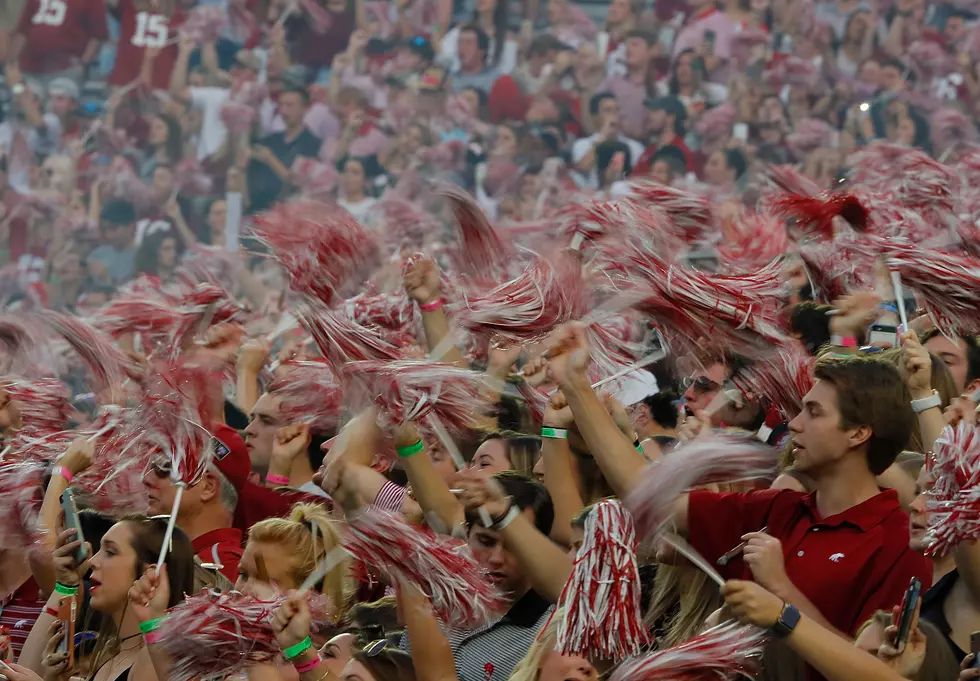 Alabama Football Vendor Practices Before Game - VIDEO
