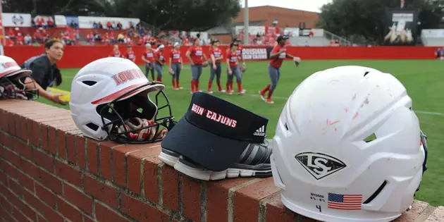 UL Softball Players Comment On Michael Lotief&#8217;s Dismissal &#8211; VIDEO