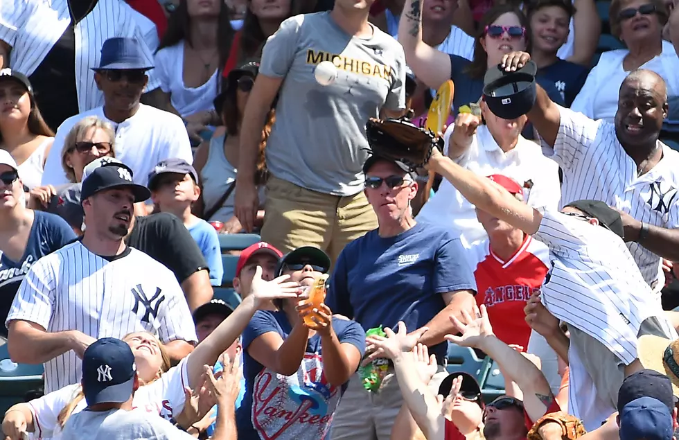 Get Your Popcorn Ready, Yankees Fan Catches Impressive Foul Ball [Video]
