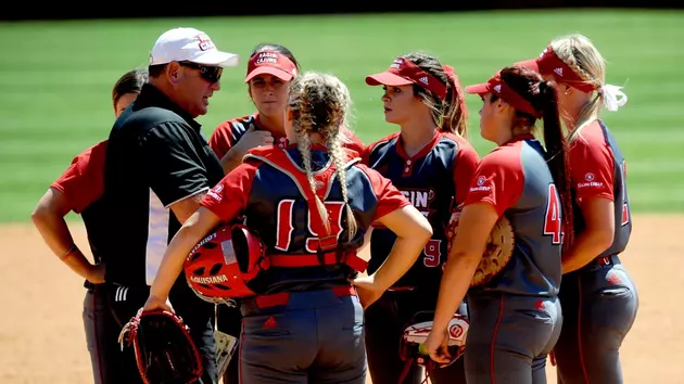 UL Softball Signs Power Hitter Ashlee Snyder &#8211; VIDEO