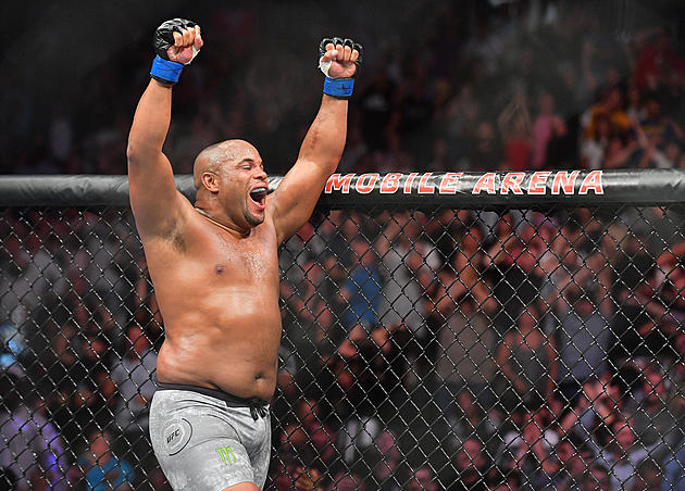 Daniel Cormier Confirms His Next Fight Will Be His Last [Video]
