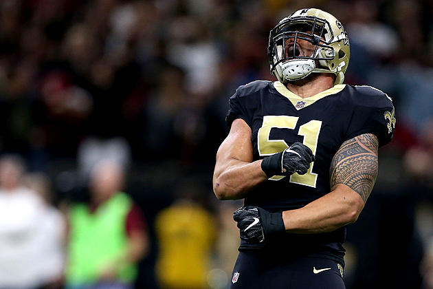 Former Saints LB Manti Te&#8217;o Signs With NFC Practice Squad