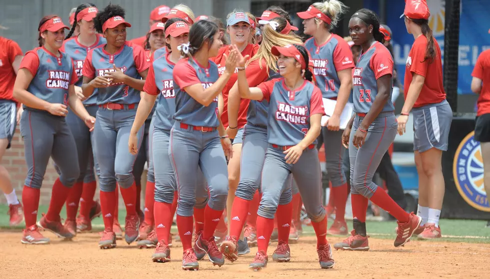 Numerous Players Shine In UL Softball Scrimmage