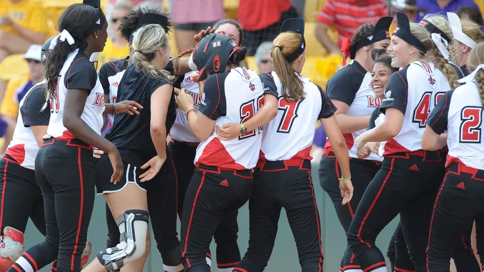 Family Of UL Softball's Bailey Curry Seem To Enjoy The Atmosphere