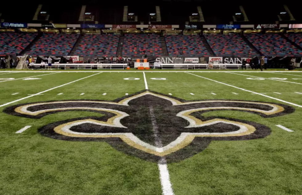 This is How the Saints' Logo is Painted on the Turf [Video]