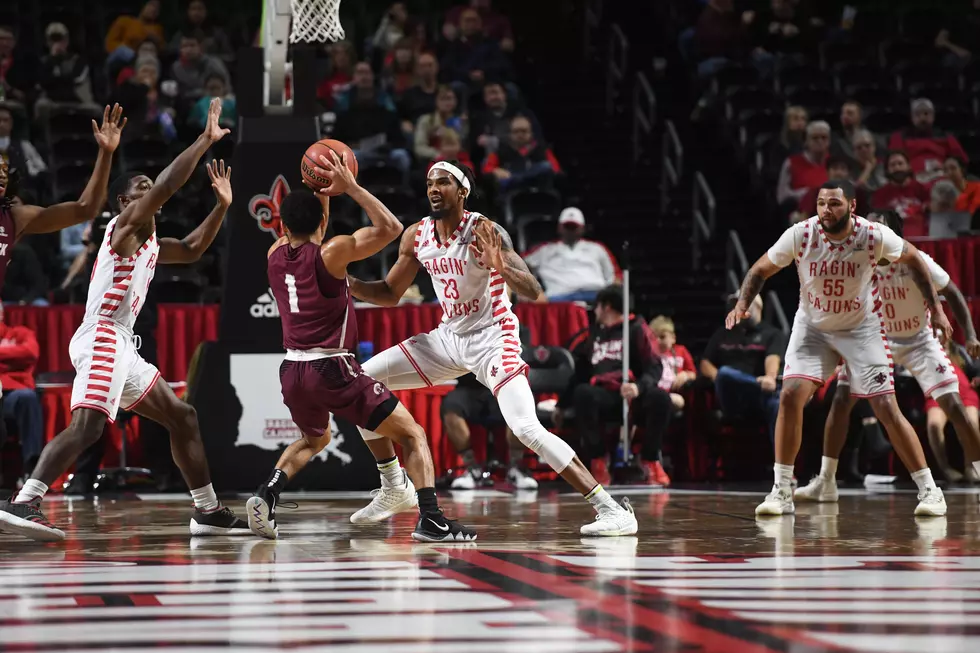 Gant’s 45 Points Lifts Cajuns Over Little Rock, 75-61