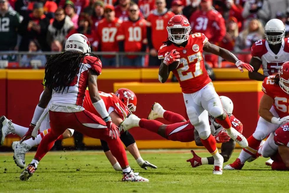 The Cleveland Browns Sign Ex-Chief Running Back Kareem Hunt