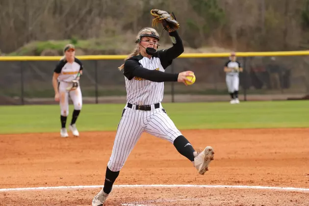 Acadiana Area Native Abby Trahan Off To Solid Start At New School