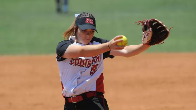 Summer Ellyson Strikes Out The Lady Bears, Cajuns Win