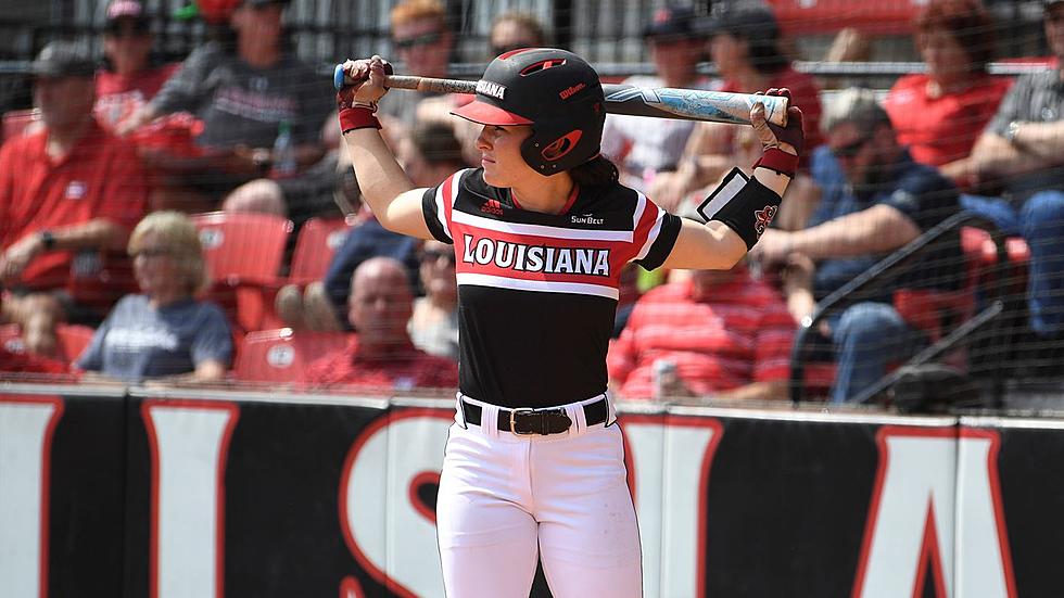 Former UL Star Keeli Milligan Now Teaching Softball