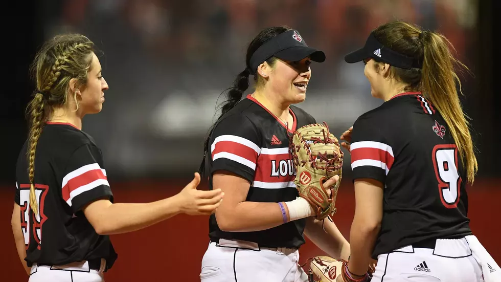 UL Softball Remains In Top Ten Of Major Poll