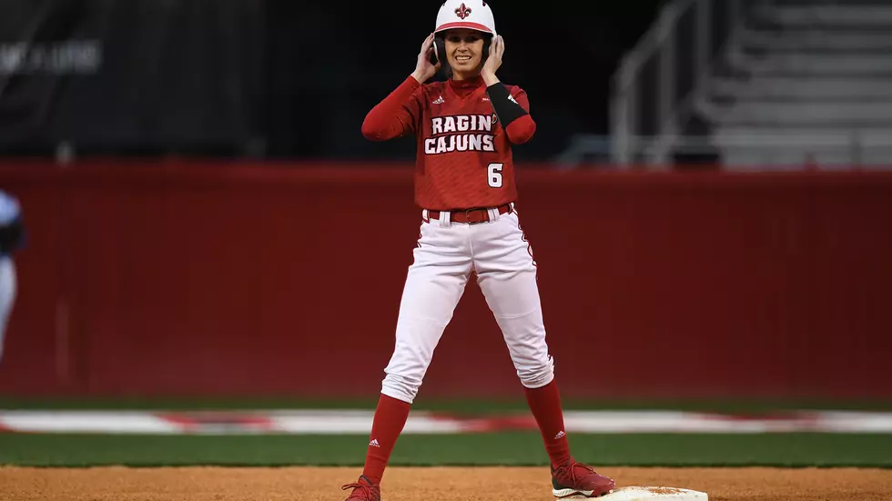 Get to Kneaux Ragin' Cajuns Softball Outfielder Morgan Gray