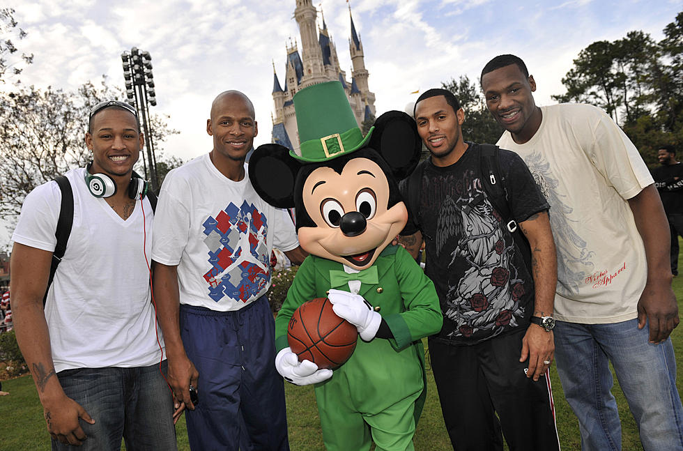 Report: NBA Considering Finishing Season at Disney World