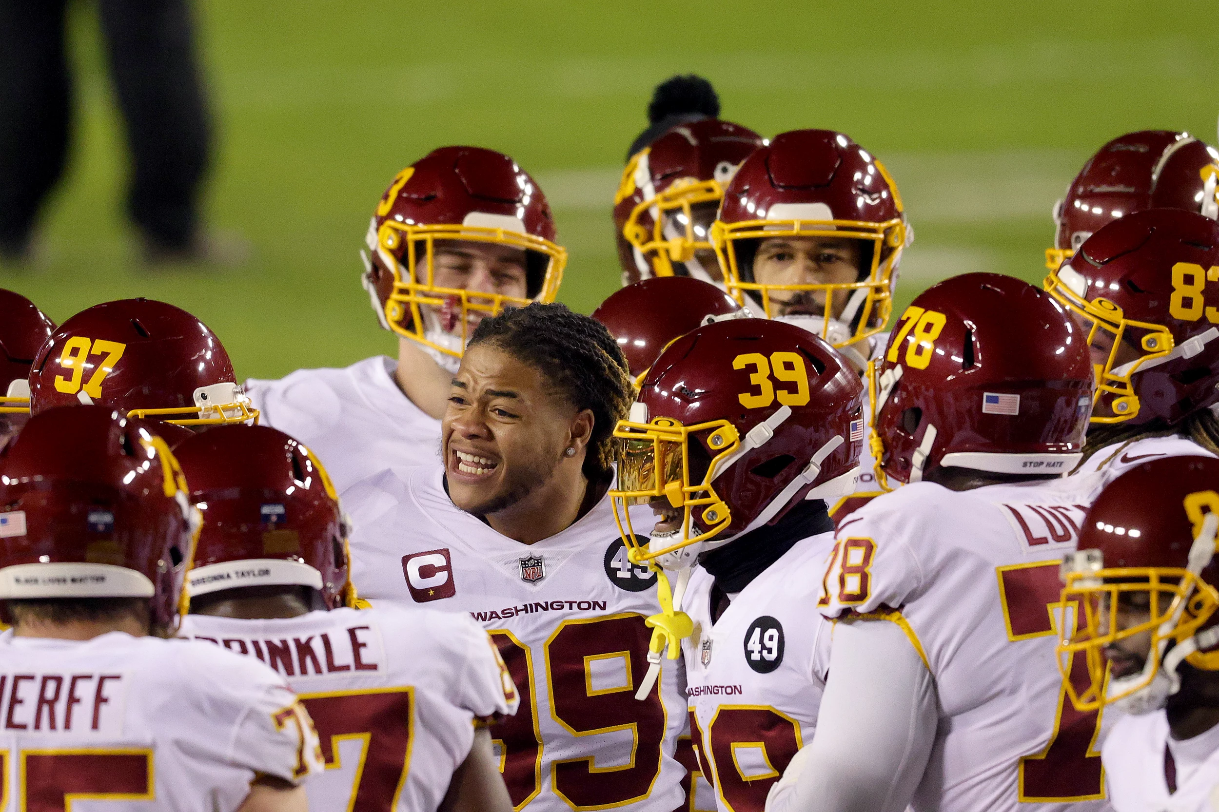 That's sewage': Pipe bursts over fans' heads at FedEx Field during